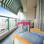 131 Promenade Five Stars Holiday House
